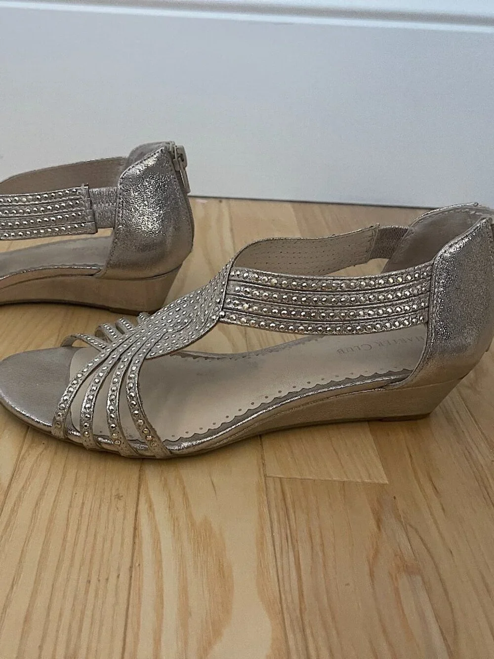 Women's Charter Club Gold/Champagne Wedge Sandals - 7.5